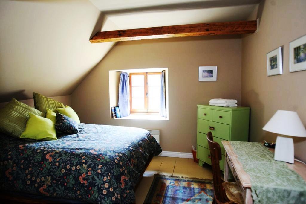 Éden sur Terre Bed and Breakfast Marieville Habitación foto