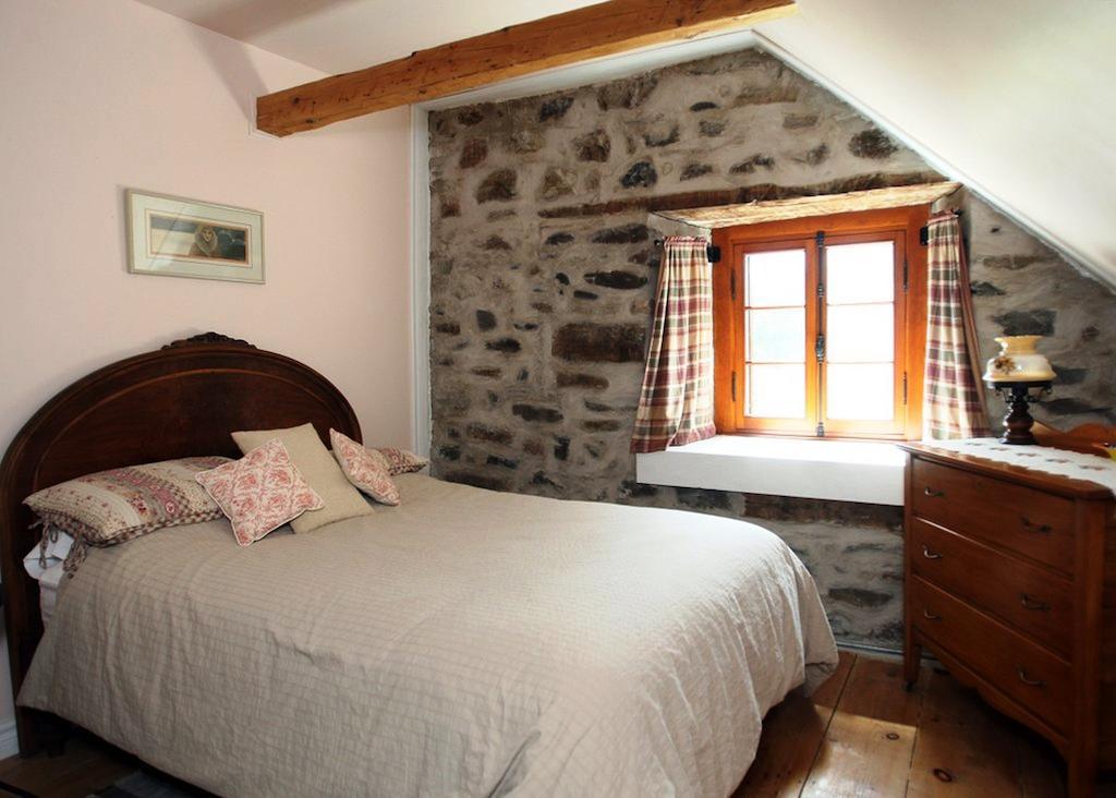 Éden sur Terre Bed and Breakfast Marieville Habitación foto